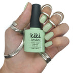 Farbgel Meadow Green – Kiki London